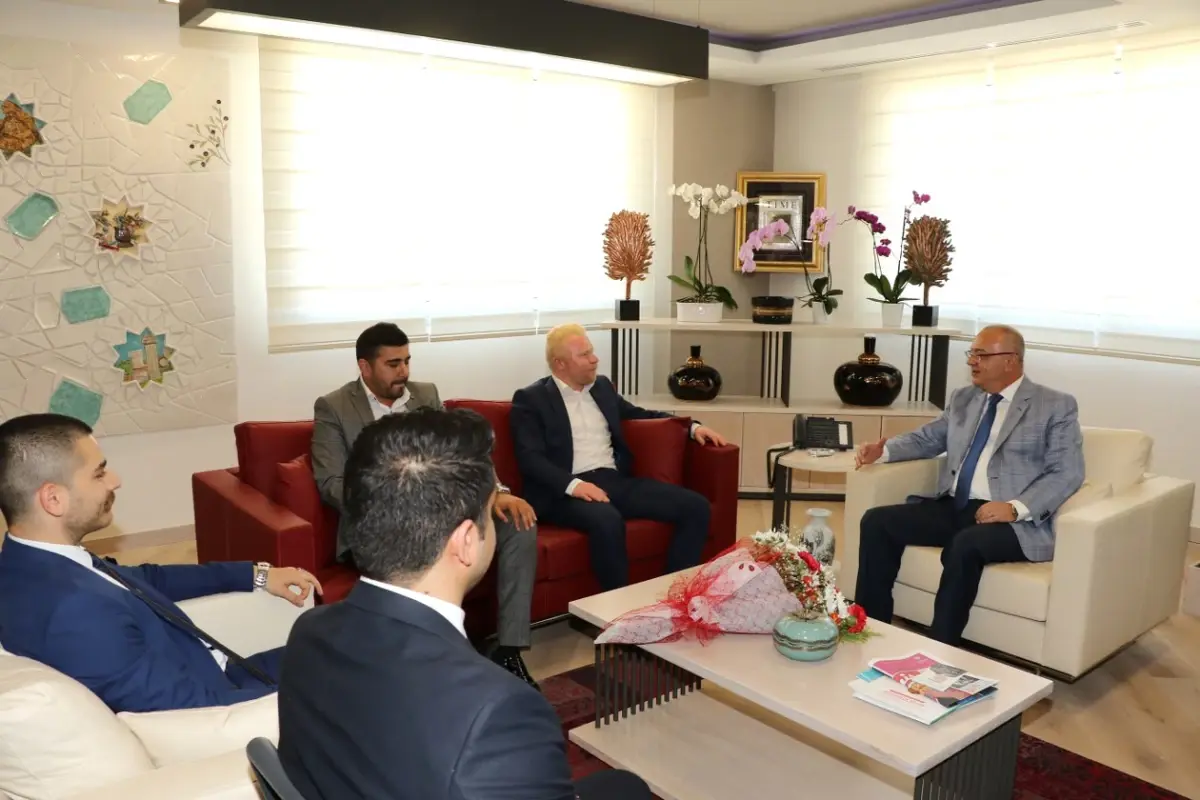 Ülkü Ocaklarından Başkan Ergün'e Ziyaret