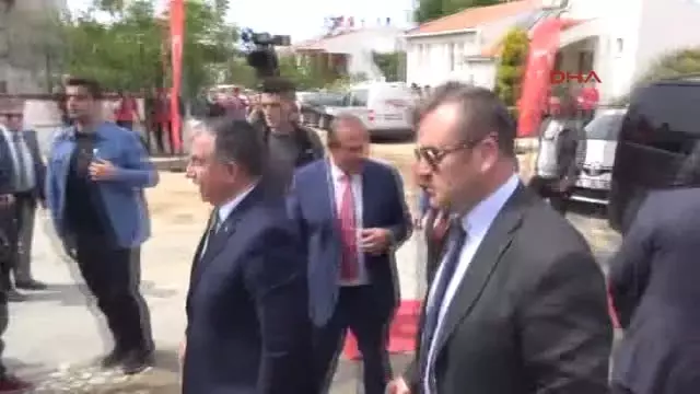 Çanakkale Bakan Ismet Yılmaz, 'En Büyük Yatırımı Öğretmene Yaptık'