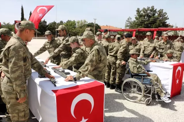 Engellilerin Bir Günlük Temsili Askerlik Heyecanı Haberi Fotografı ...