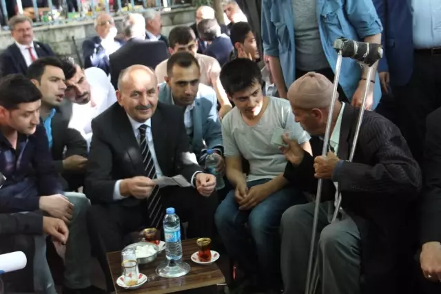 Siirt'te 'Şeyh Muhammed El Hazin Sempozyumu' Düzenlendi Siirt'te 'Şeyh Muhammed El Hazin Sempozyumu' Düzenlendi