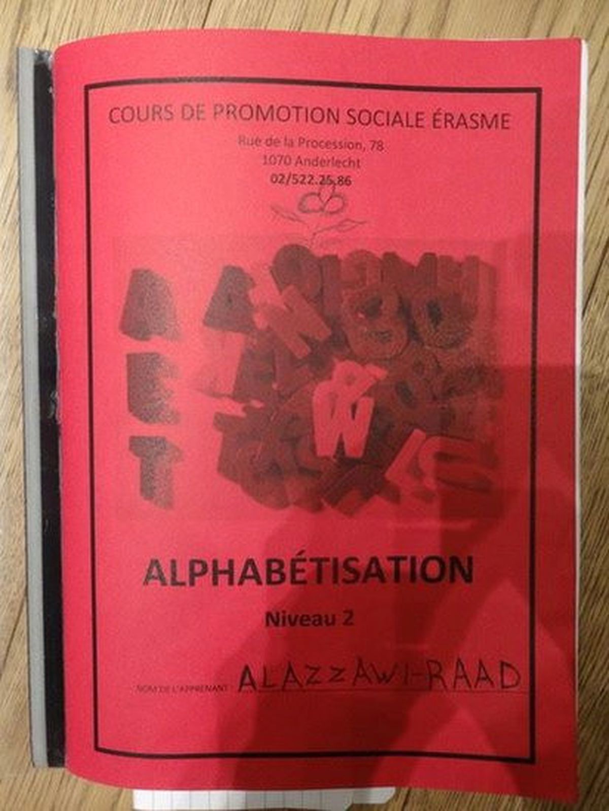 Belçika'da Göçmen Çocuklara Dil Öğretmek İçin Basılan Kitap, Nazi Dönemini Aratmadı