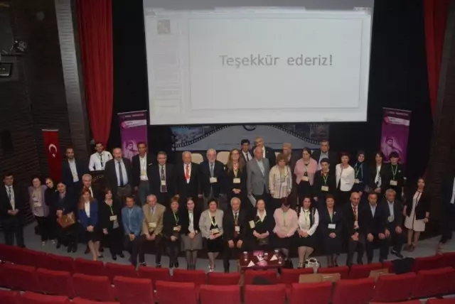 Düzce Üniversitesi Uluslararası Şota Rustaveli 850. Yıl Sempozyumuna Ev Sahipliği Yaptı Düzce Üniversitesi Uluslararası Şota Rustaveli 850. Yıl Sempozyumuna Ev Sahipliği Yaptı