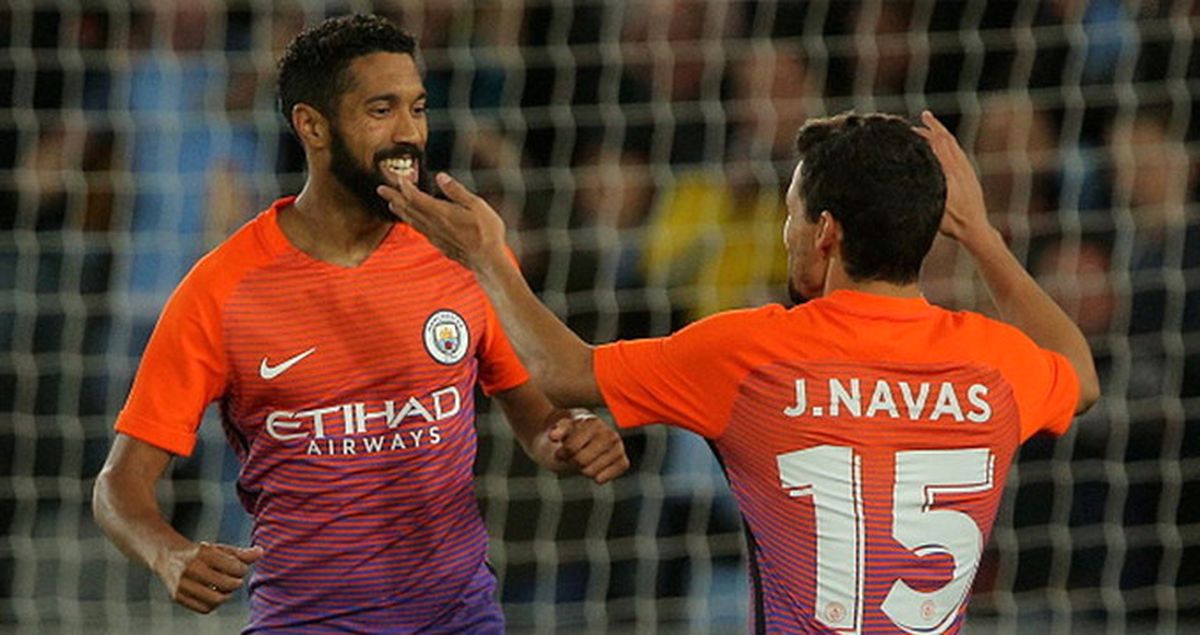 Fenerbahçe Navas ve Clichy'e Resmi Teklif Yaptı