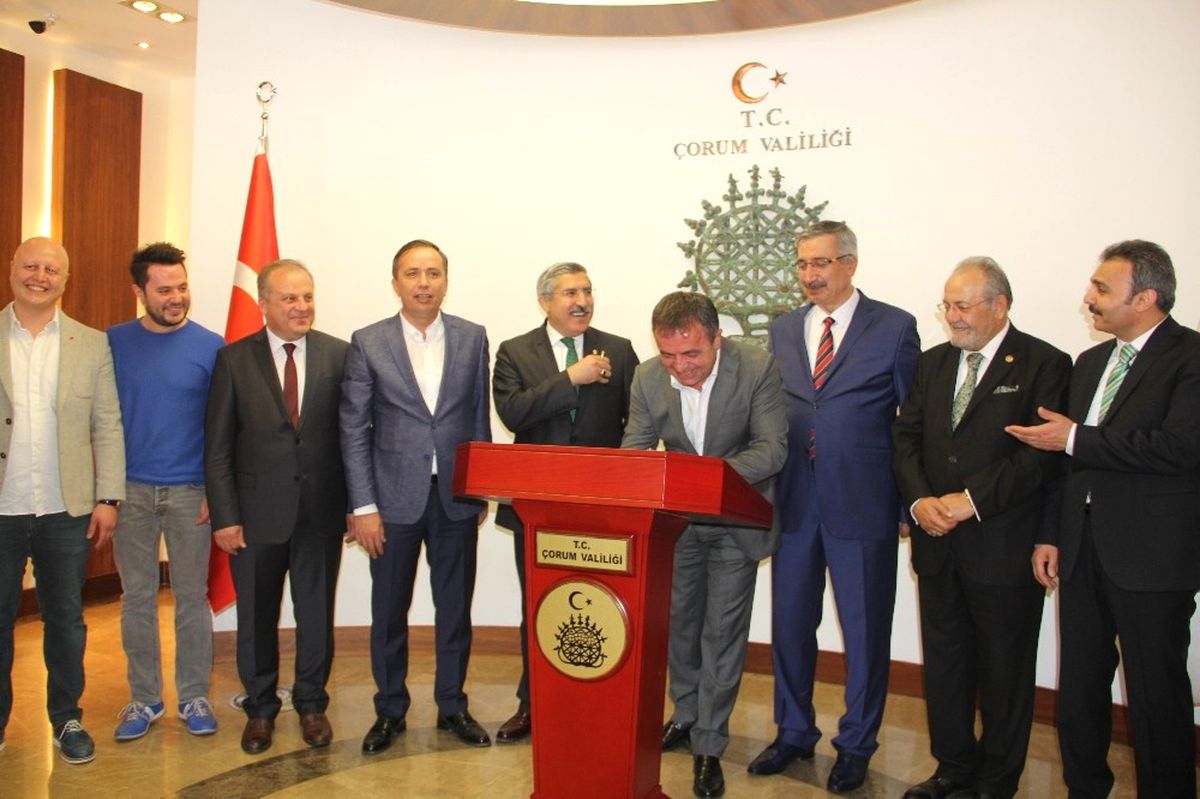 Hayırsever İş Adamından Babası Adına Okul