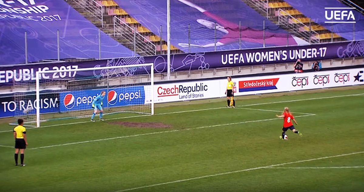 UEFA'nın Penaltı Kararı İlk Kez Kadınlar Maçında Hayata Geçti