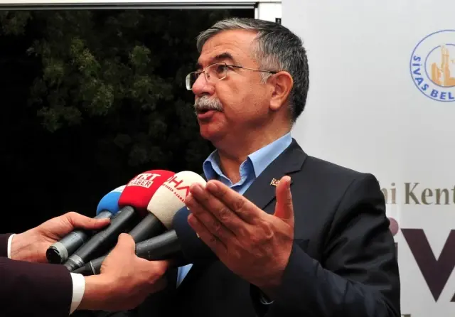 Bakan Yılmaz'dan KPSS Adaylarına Uyarı