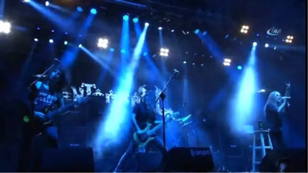 Adana'da İlki Gerçekleştirilen 'Çukurova Rock Festivali' Başladı