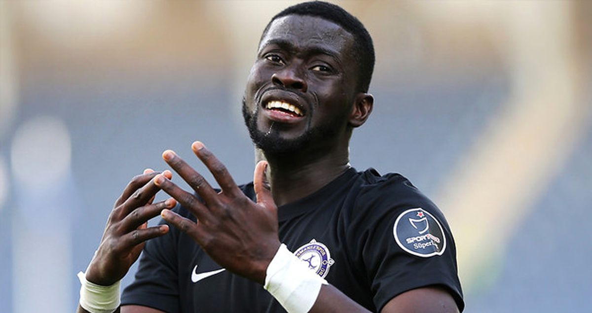 Trabzonspor, Badou N'Diaye İçin 5 Futbolcuyu Teklif Etti