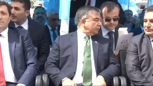 Bakan Yılmaz, '560 Binin Üzerinde Öğretmen Tayin Ettik'