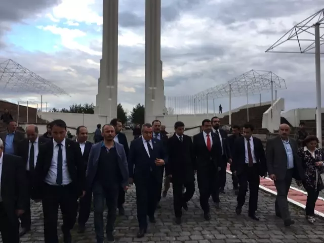 Başkan Ak Malazgirt'te Başkan Ak Malazgirt'te