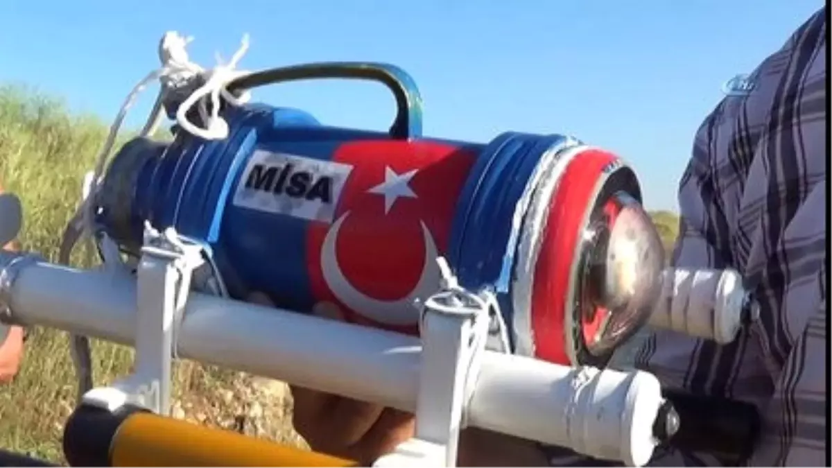 Çay Termosundan Denizaltı Yaptı