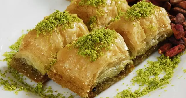 FETÖ'den Yargılanan Baklavacı Serdar Seyitoğlu Tahliye Edildi