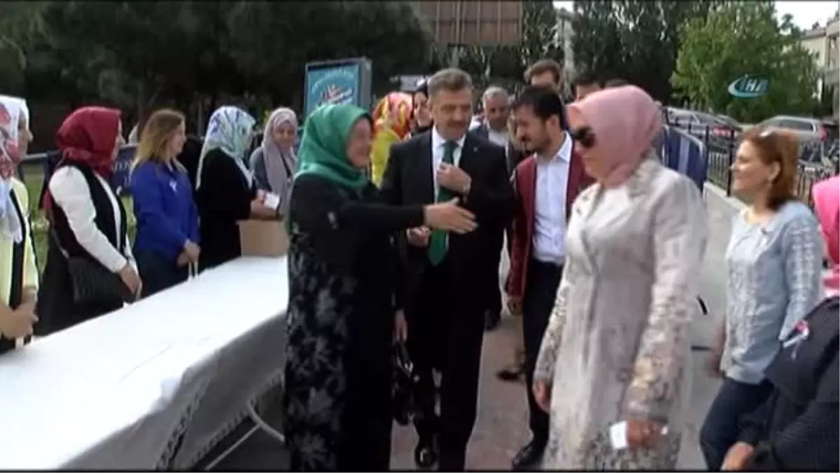 Gaziosmanpaşa'da 2 Bin 500 Anne Kahvaltıda Buluştu
