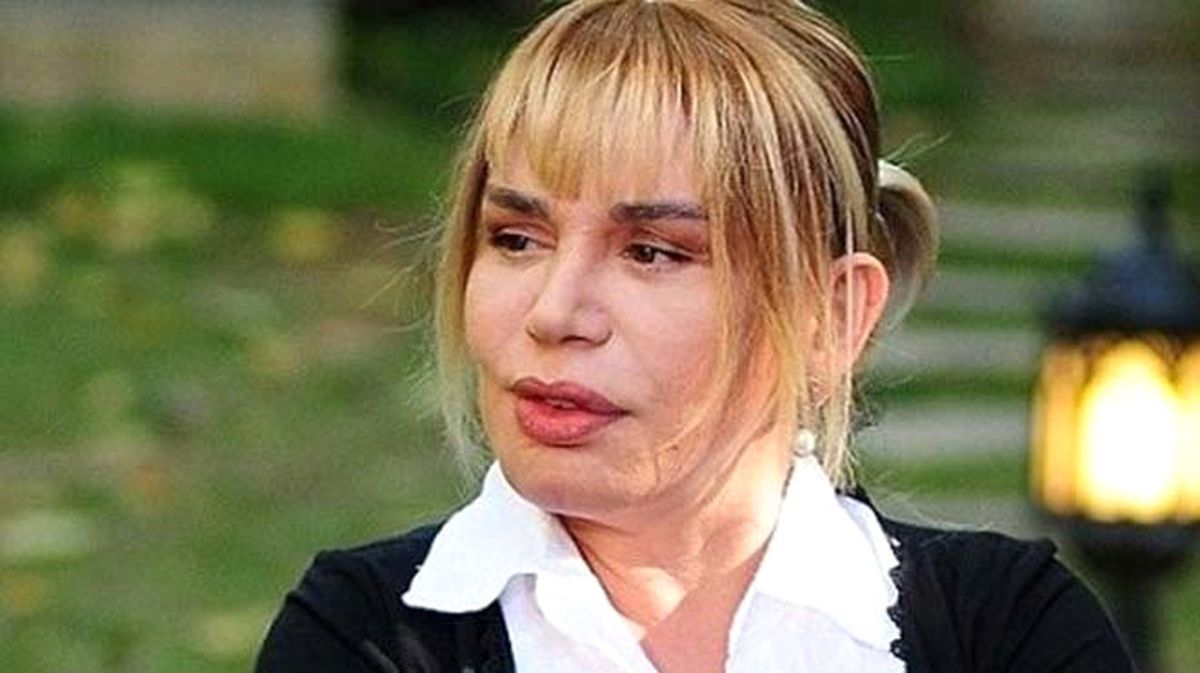 Sezen Aksu, 'Atatürk'e Hakarete İfade Özgürlüğü Dedi' İddiasına Ateş Püskürdü