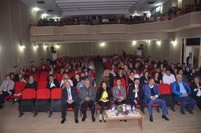 Sinop Romanlar ve Müzisyenler Derneği'nden 'Bahar Konseri' Sinop Romanlar ve Müzisyenler Derneği'nden 'Bahar Konseri'