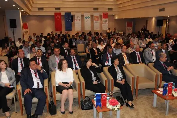 Doğu ve Güneydoğu'da 8 Bin 267 Kız Öğrencinin Okula Devamı Sağlandı