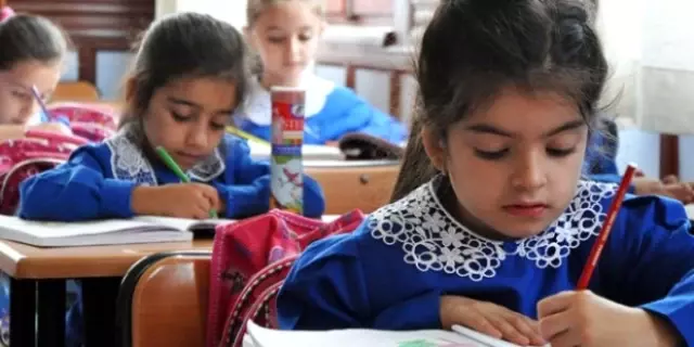 Doğu ve Güneydoğu'da 8 Bin 267 Kız Öğrencinin Okula Devamı Sağlandı