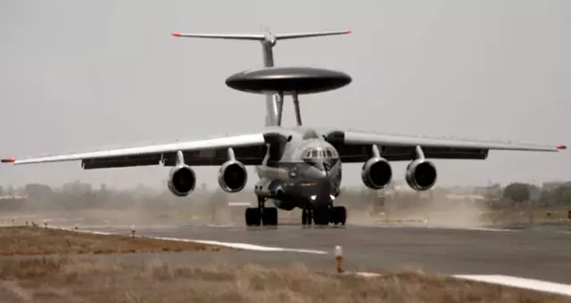 Almanya İncirlik Krizinde Türkiye'yi AWACS Uçaklarıyla Tehdit Etti