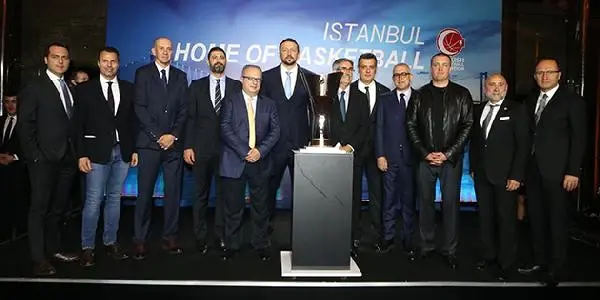 Basketbol Camiası Tbf'nin Düzenlediği Davette Buluştu