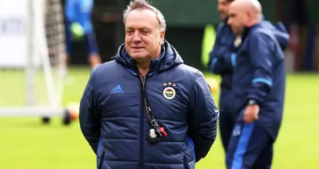 Fenerbahçe'den Ayrılacak Olan Advocaat, Hollanda'nın İlk Kadrosunu Açıkladı