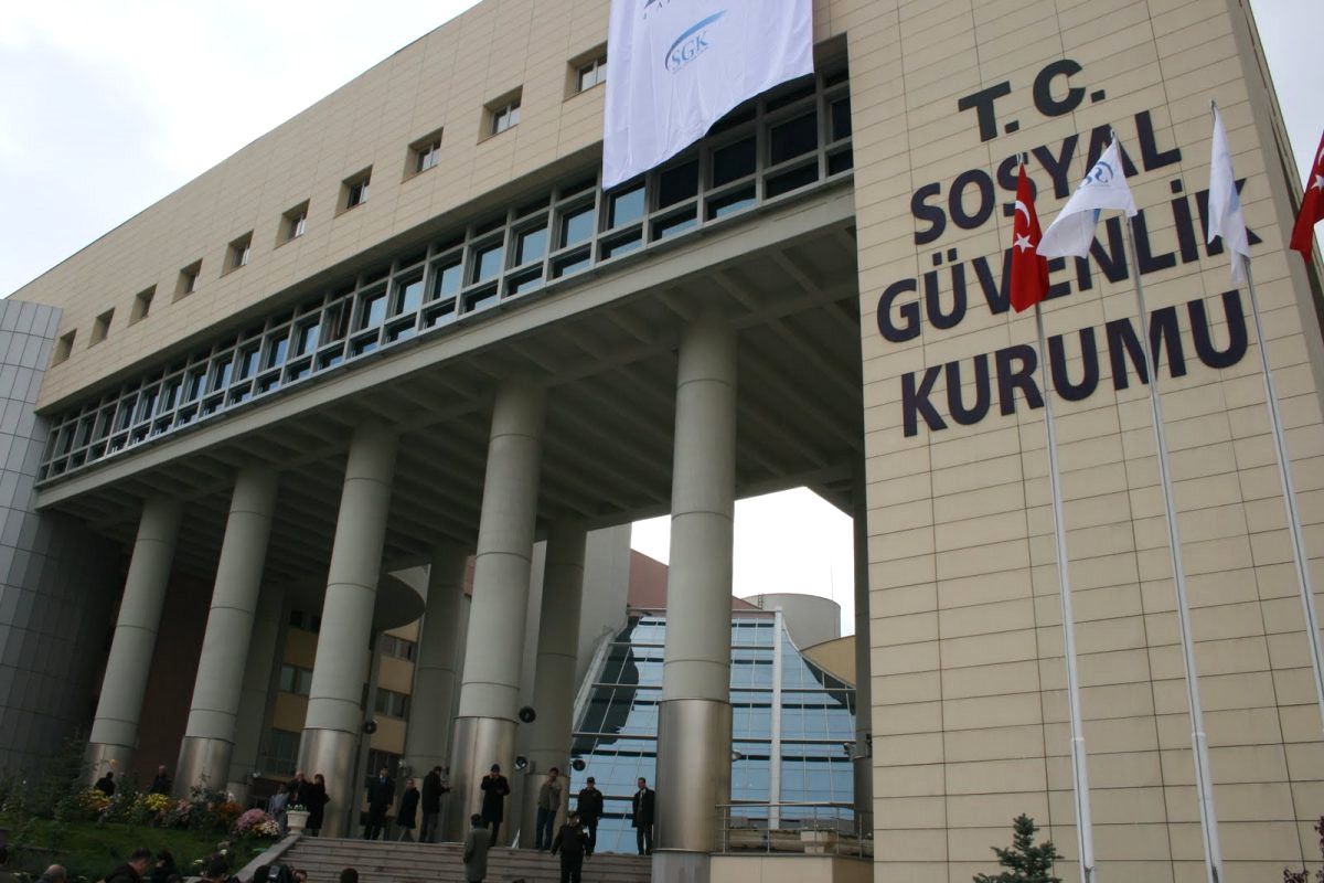 SGK'dan Yaşı Bekleyenleri Yıkan Haber: Erken Emeklilik Gerçekleşemez