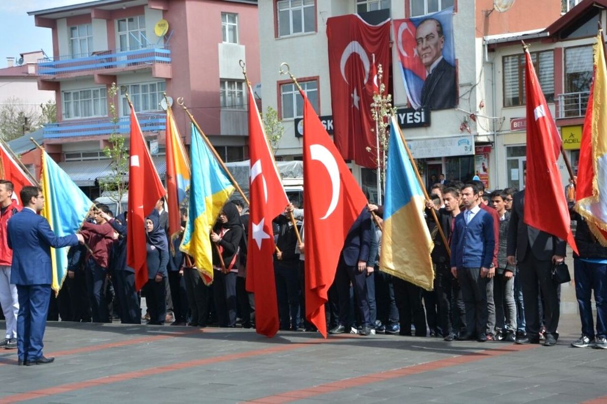 Aşkale'de 19 Mayıs Coşkusu