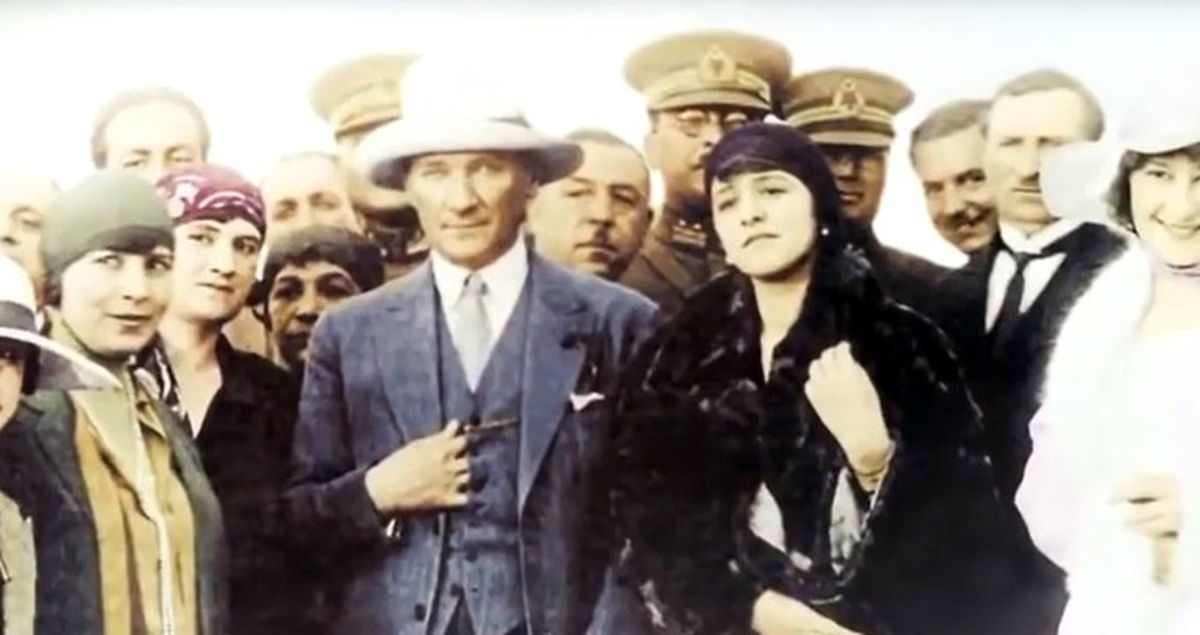 Atatürk'ü Anlatan 'Bir Adam Düşünün' Adlı Belgeseli Paylaşım Rekoru Kırıyor