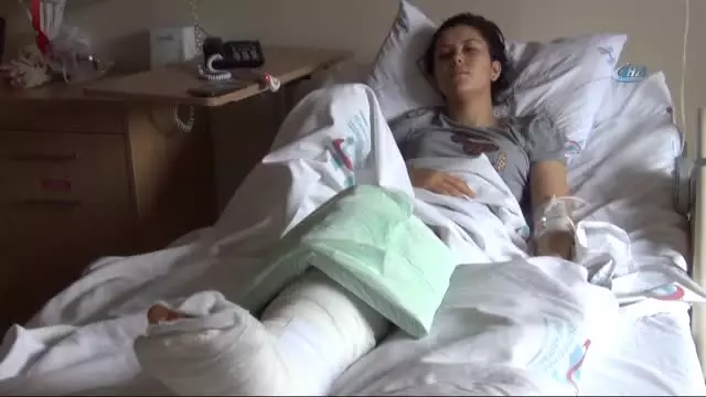 Cezaevinden Firar Etti, Çocuklarının Yanında Eşine Döner Bıçağıyla Saldırdı Cezaevinden Firar Etti, Çocuklarının Yanında Eşine Döner Bıçağıyla Saldırdı