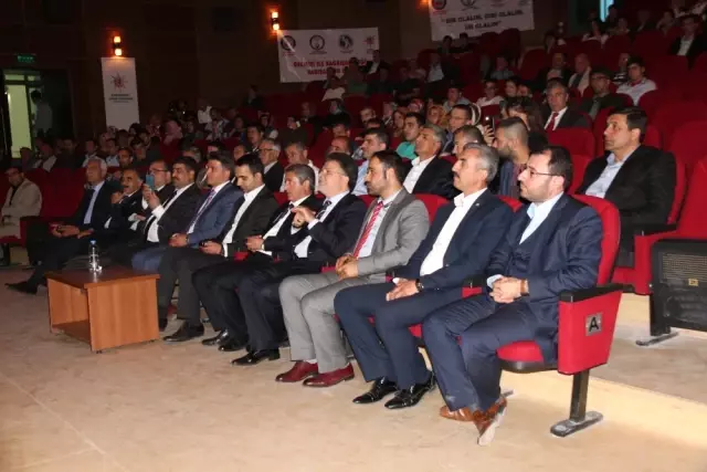 Elazığ'da 'Kardeşlik Sınır Tanımaz' Konferansı