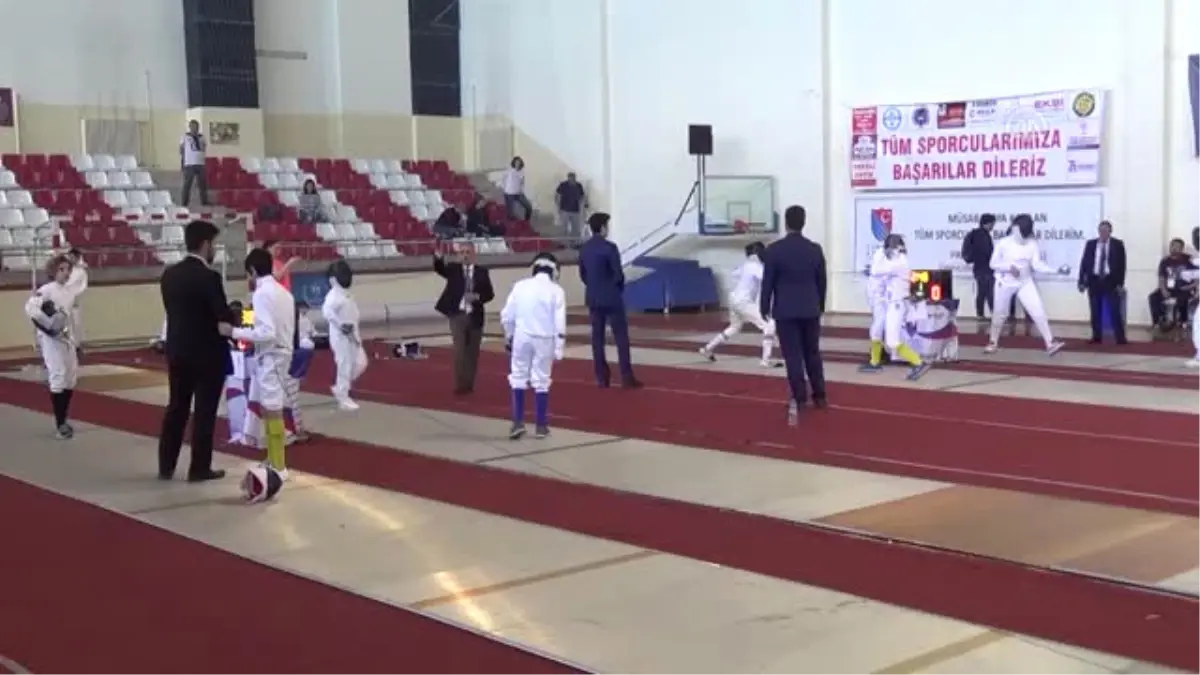 Eskrim: Çilek Kupası Turnuvası