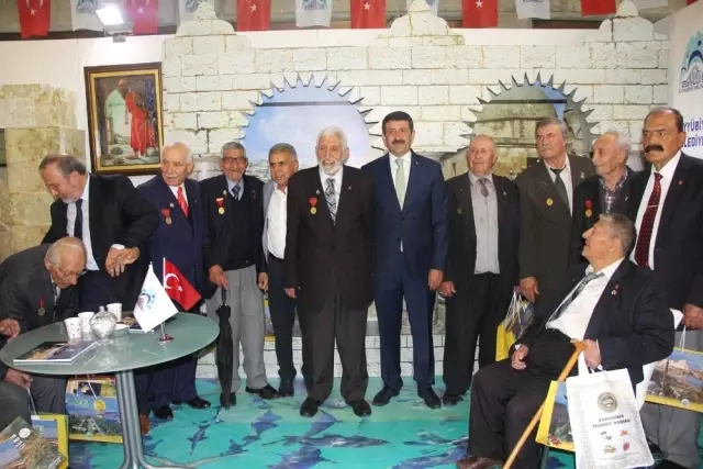 Eyyübiye Belediyesinin Ankara'daki Standına Yoğun İlgi