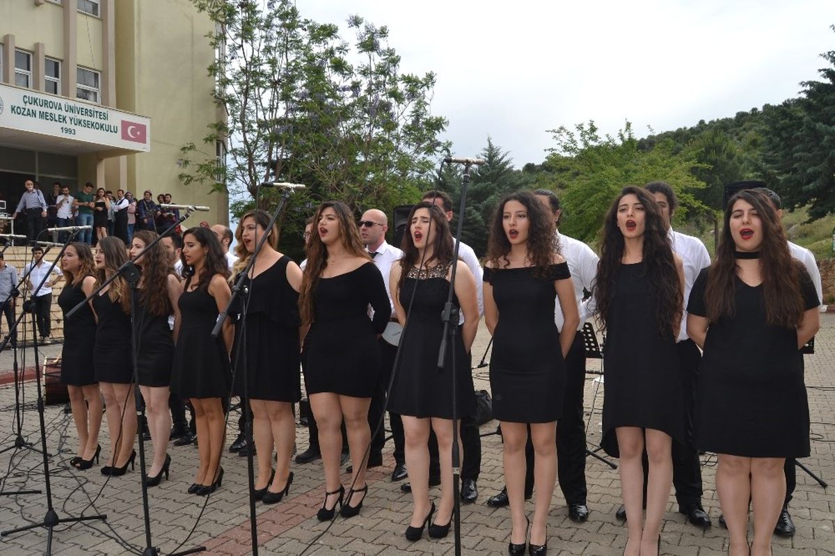 Kozan Meslek Yüksek Okulu'nda Mezuniyet Töreni