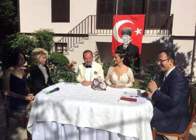 Edirne Belediye Başkanı Gürkan Dünyaevine Girdi Edirne Belediye Başkanı Gürkan Dünyaevine Girdi