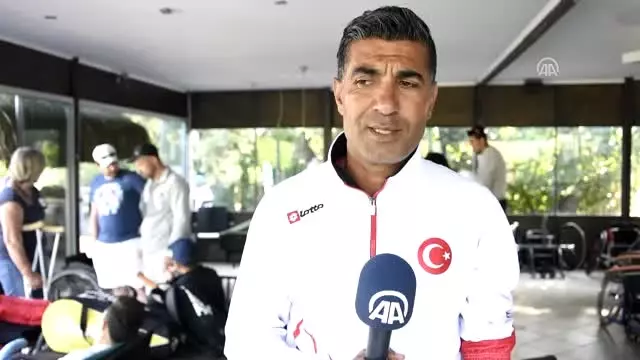 Kortların 'Engelli Yıldızları' Tokyo'ya Hazırlanıyor Kortların 'Engelli Yıldızları' Tokyo'ya Hazırlanıyor