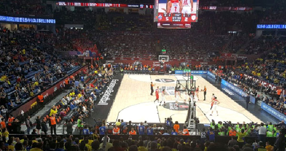 Olympiakos Taraftarı, CSKA'yı Yendikleri Basketin Ardından Hayatını Kaybetti