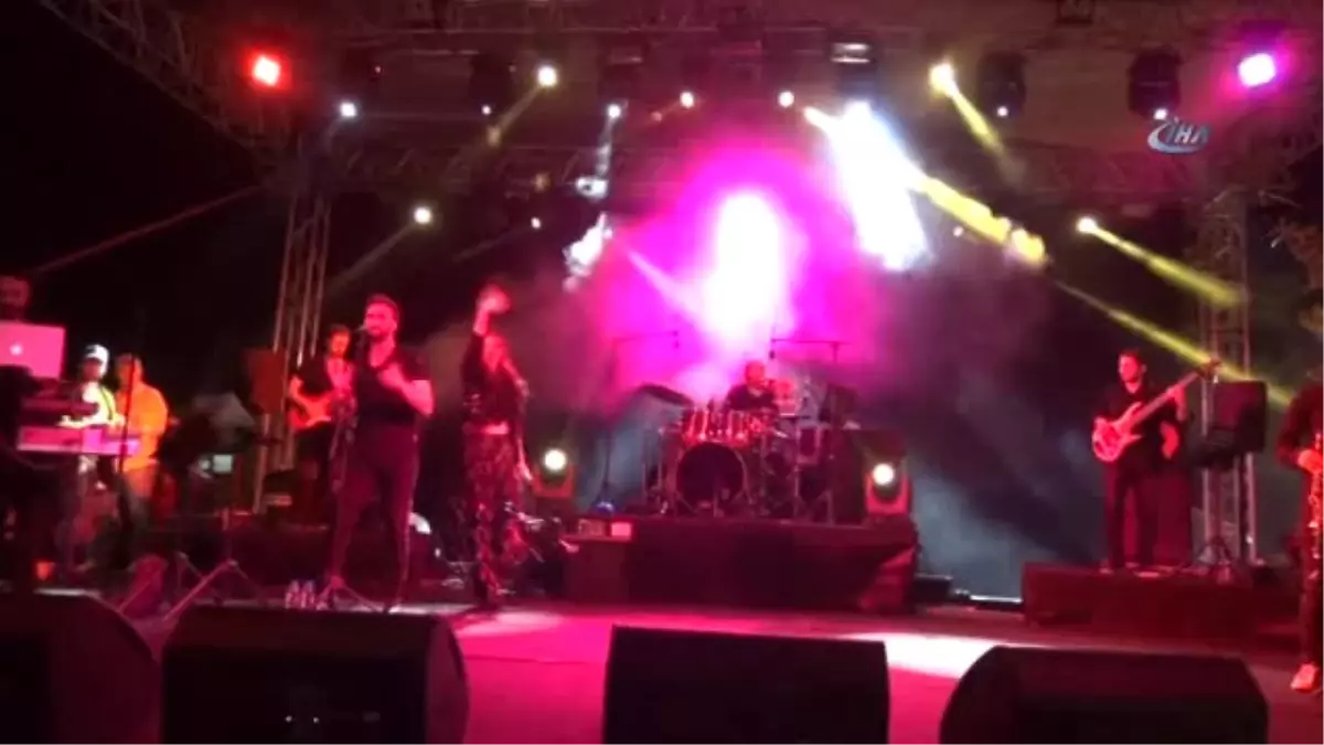 Betül Demir Kdz. Ereğli'de Çilek Güzeli Seçildi