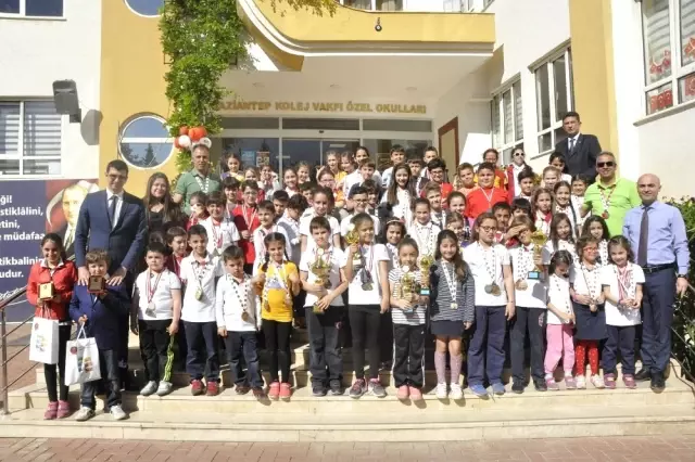 Gkv'lilere Ödül Yağmuru