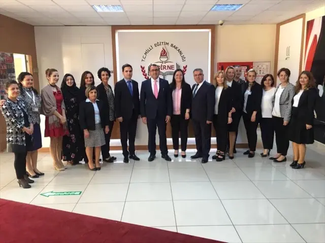 Edirne'de E-Twinning Yıl Sonu Sergisi