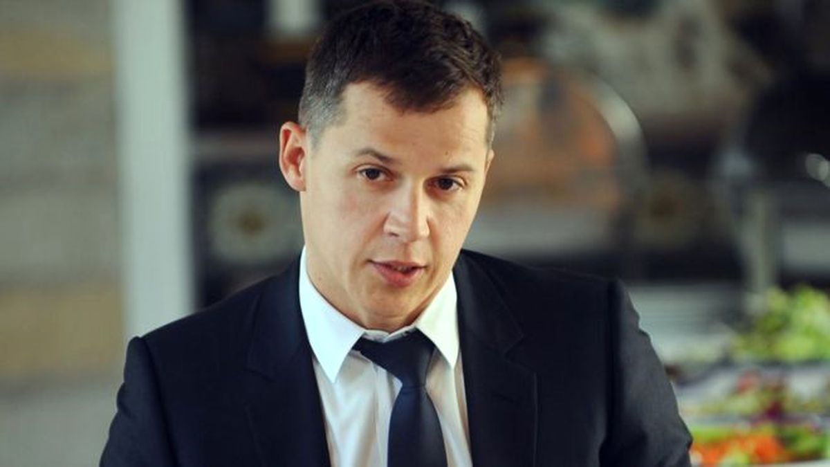 Diplomasinin James Bond'unun Para Dolu Çanta Davası Başladı