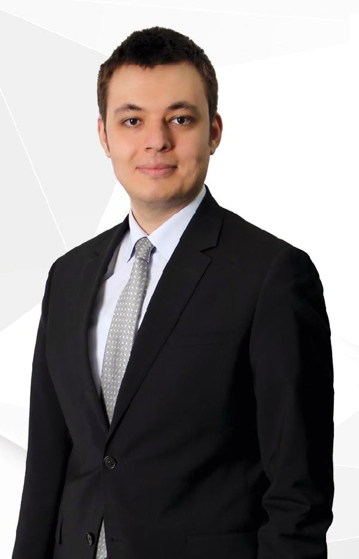 Kutay Gözgör: 'Küresel Piyasalarda Jeopolitik ve Siyasi Risk Yeniden Ön Planda'