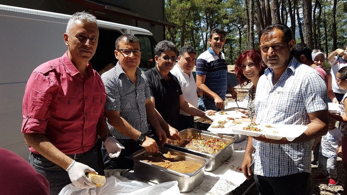 Manavgat Eğitim-Bir-Sen Yetkiyi Devraldı