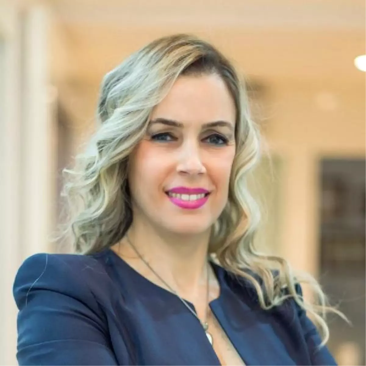 Op. Dr. Defne Erkara, 'Erkeklerde Göğüs Büyümesinin Çözümü Jinekomasti Ameliyatı'