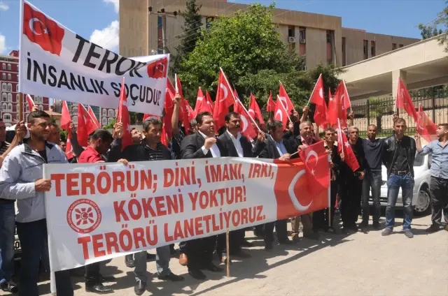 Kravatlı Teröristler En Ağır Şekilde Cezalandırılsın' Kravatlı Teröristler En Ağır Şekilde Cezalandırılsın'