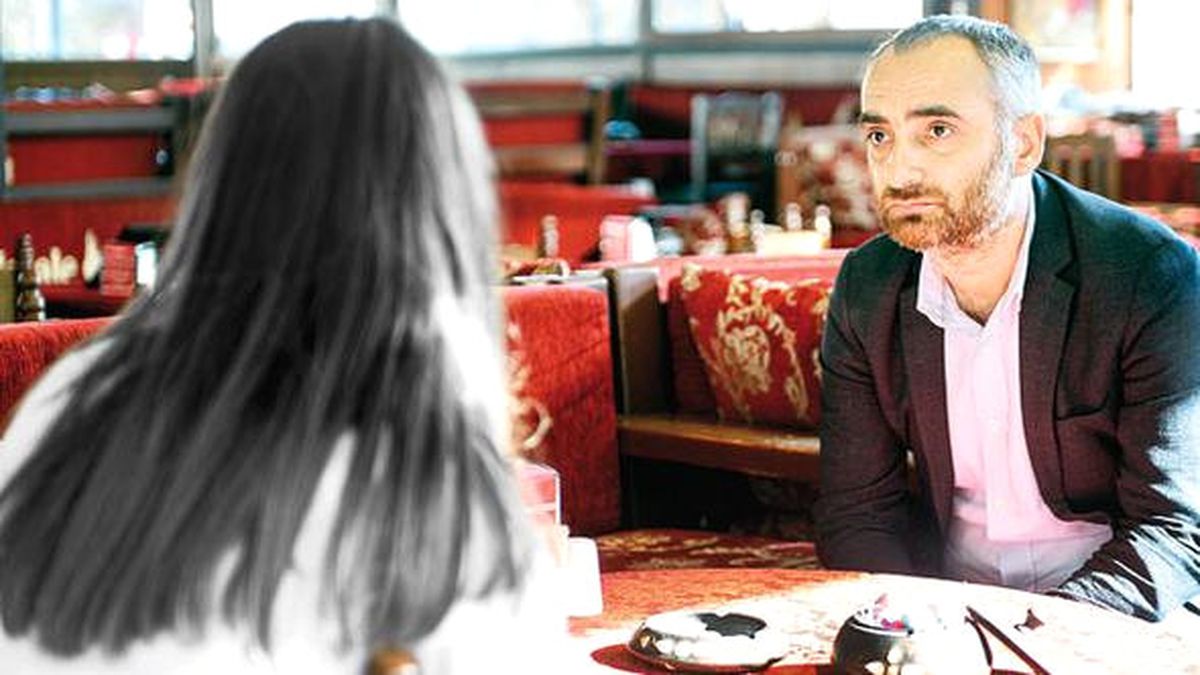 14 Yaşındayken Bir Polis ve 27 Çocuğun Tecavüzüne Uğrayan Genç Kız, Yaşama Tutundu