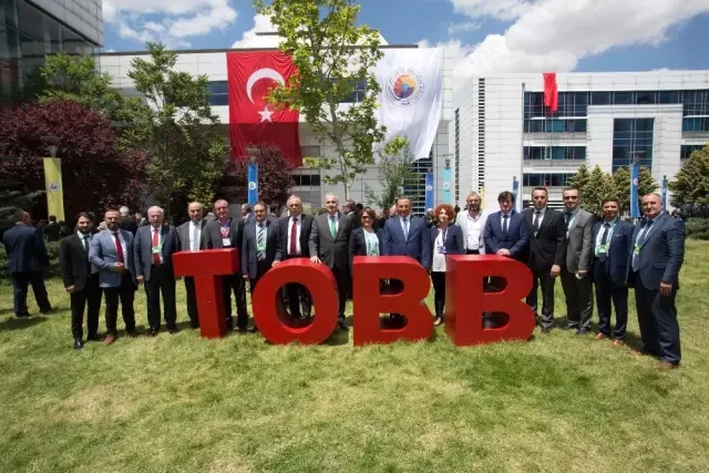 Başkan Kösemusul, TOBB Hizmet Şeref Madalyası Takdim Töreni'ne Katıldı Başkan Kösemusul, TOBB Hizmet Şeref Madalyası Takdim Töreni'ne Katıldı