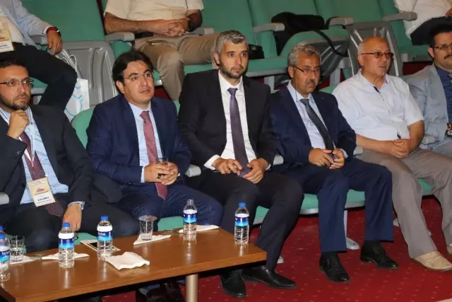 Adnan Menderes Üniversitesinde Uluslararası Darbe Sempozyumu