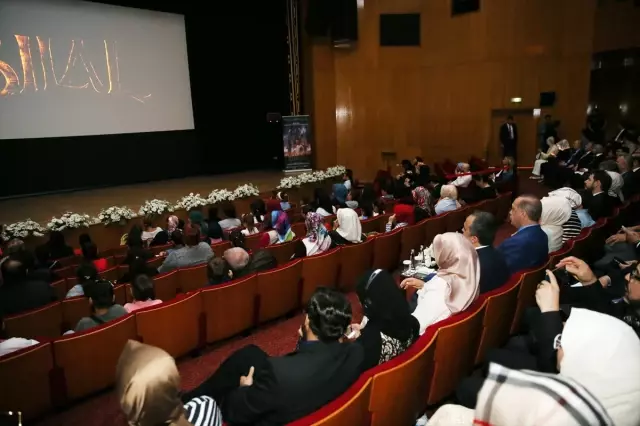 Cumhurbaşkanı Erdoğan Özgürlüğün Sesi-Bilal Filmini İzledi