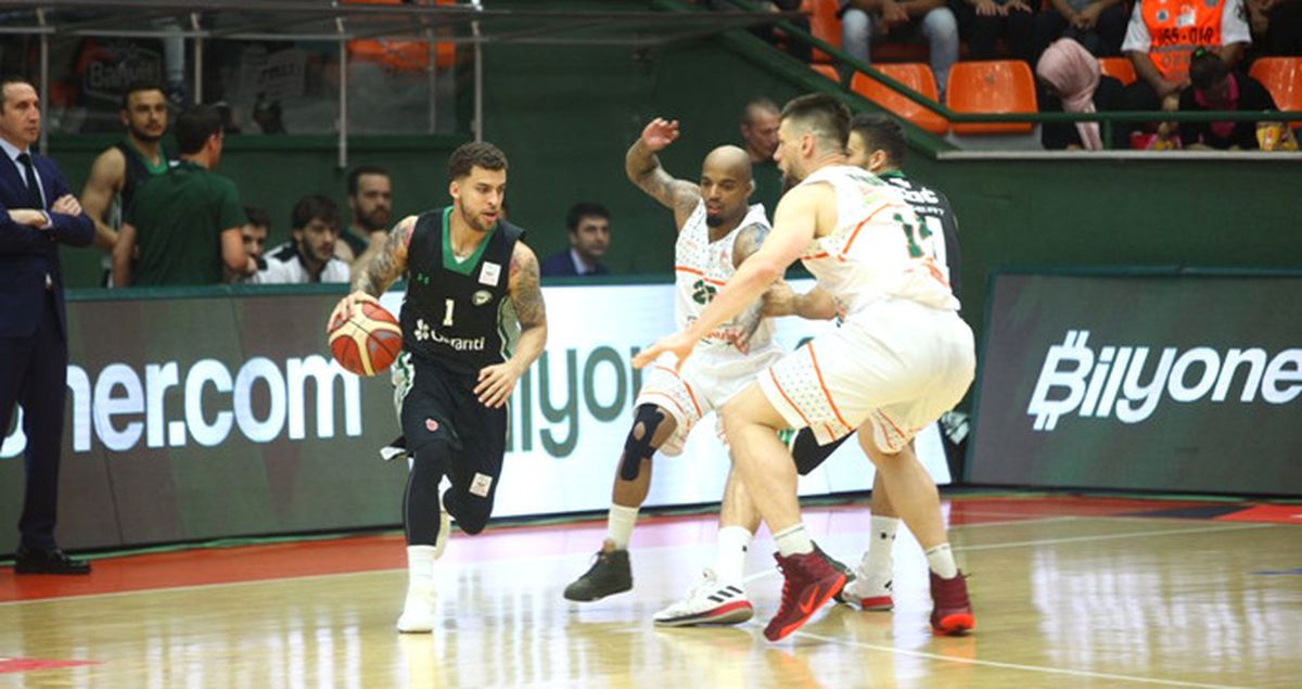 STBL'de Darüşşafaka Doğuş, Banvit'i Eleyerek Yarı Finale Yükseldi