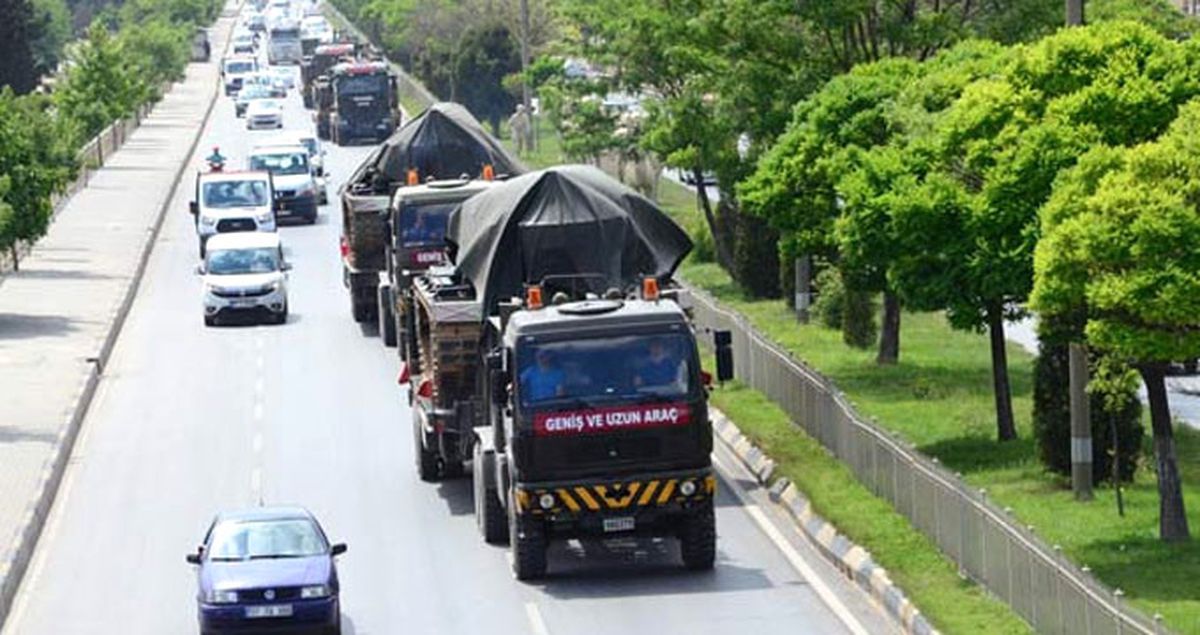 Suriye Sınırına Tank Sevkiyatı