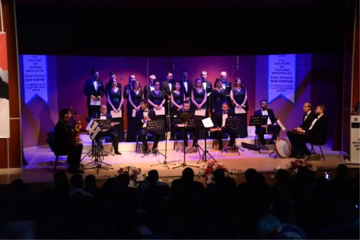 Uçakta10 Bin Metrede Verdikleri Konser, Diyarbakır Devlet Klasik Türk Müziği Korosuna İlgiyi Artırdı